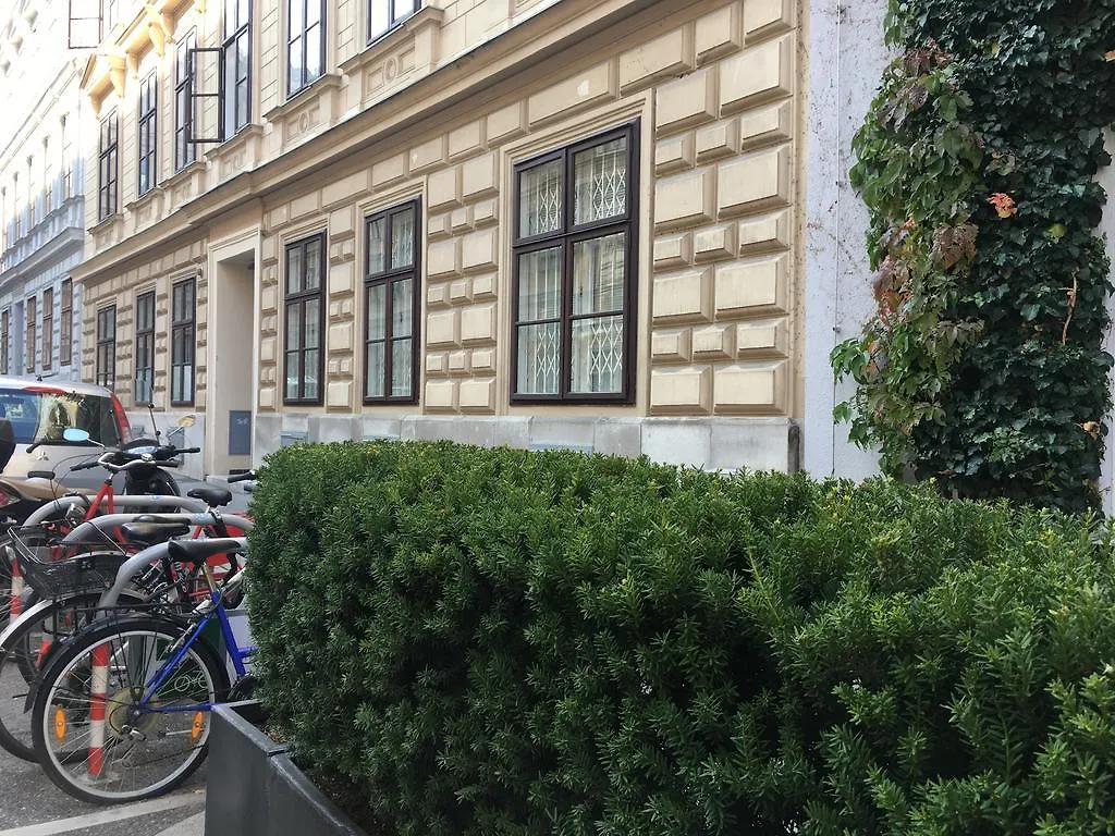 Apartment Ferienwohnung Heart Of Vienna Harmoniegasse Österreich