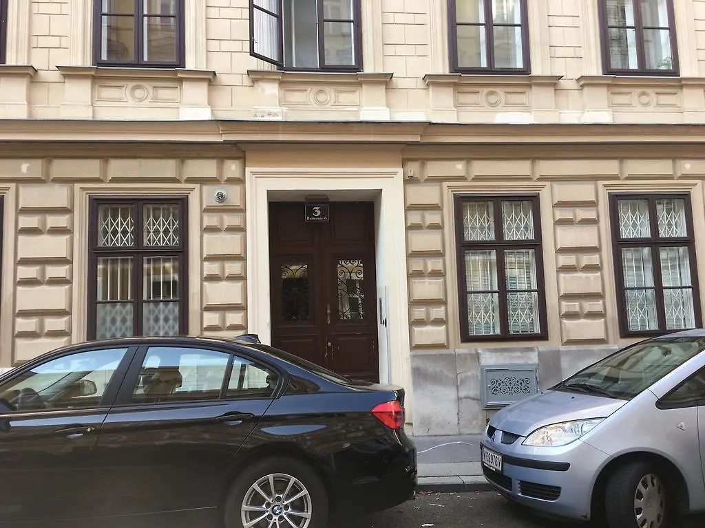 Heart Of Vienna Harmoniegasse Apartment