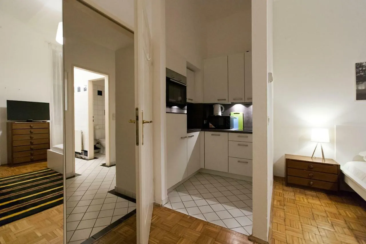 Heart Of Vienna Harmoniegasse Apartment 0*,