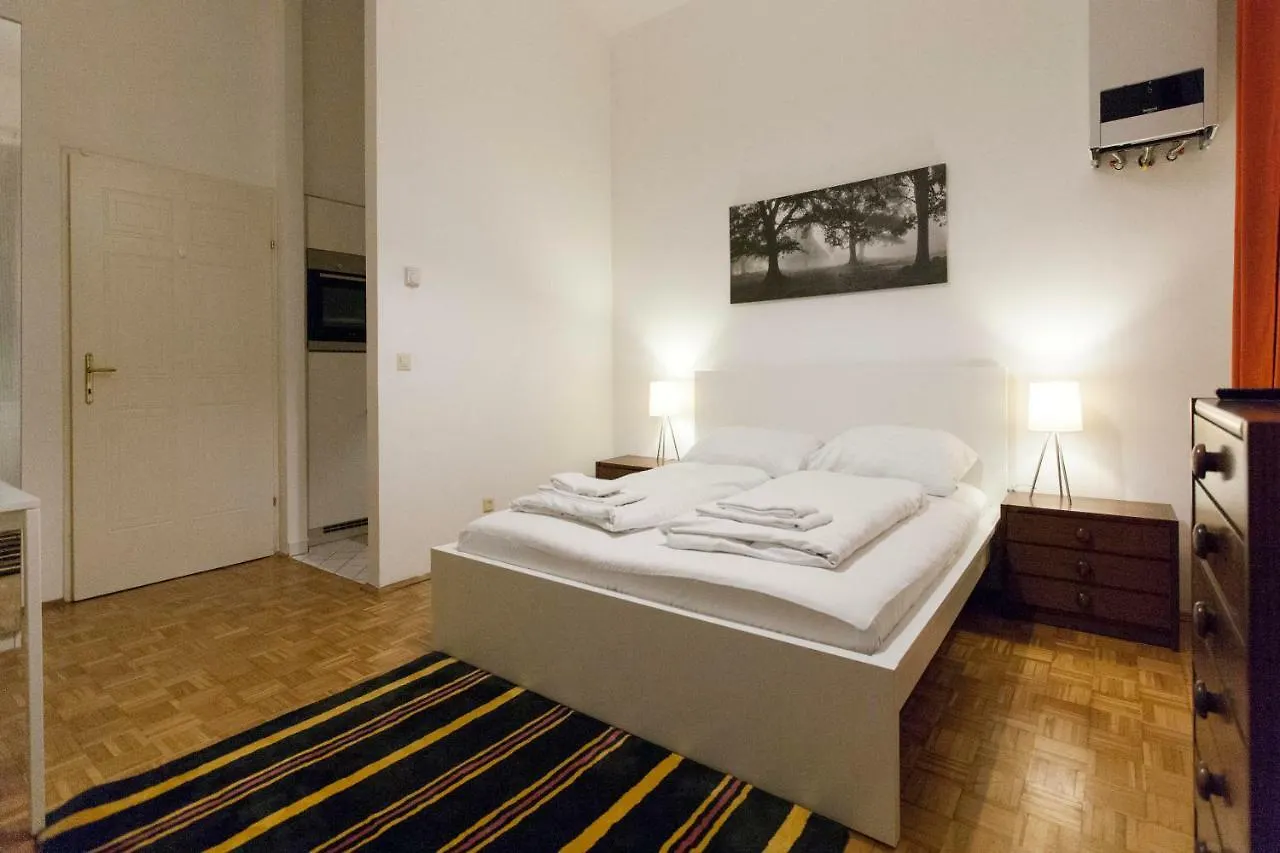 Heart Of Vienna Harmoniegasse Apartment 0*,  Austria